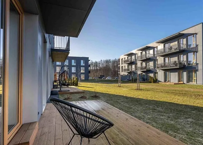 Lägenhet Cozy With Terrace