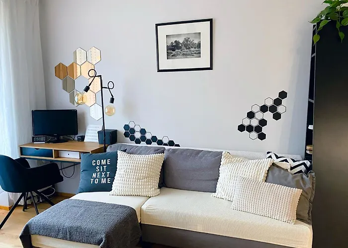 Cozy With Terrace * Peetri